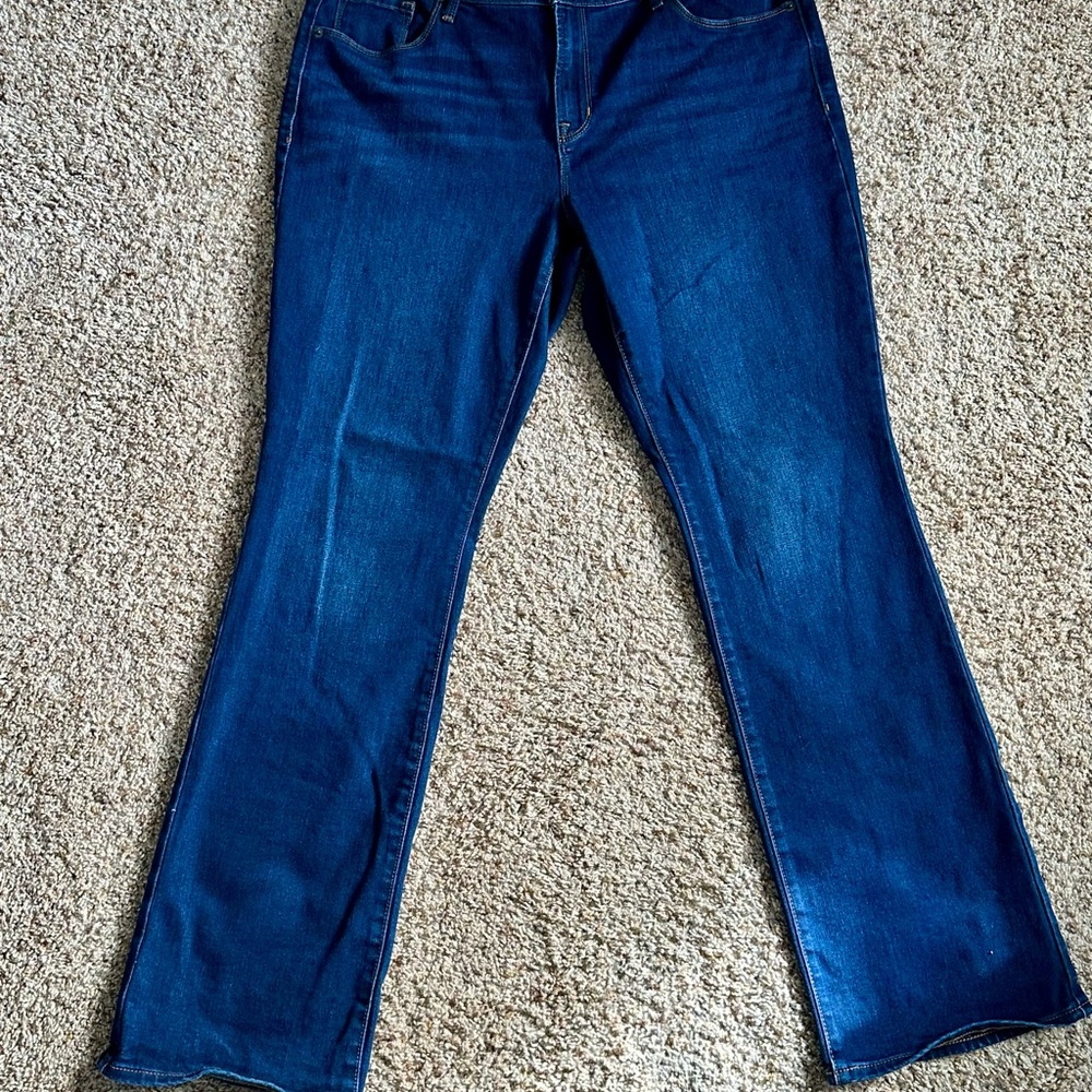 Old Navy Dark Blue Mid-Rise Boot-Cut Jeans